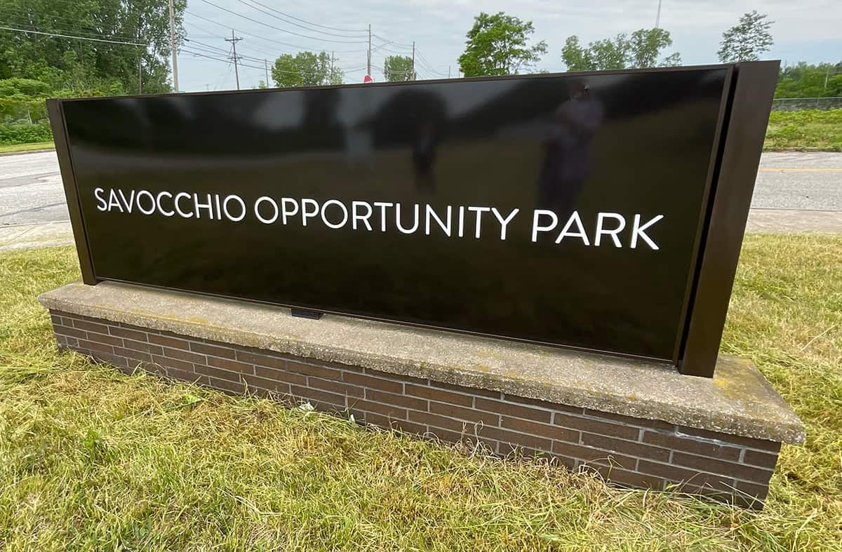 Savocchio_Opp_Park_Sign